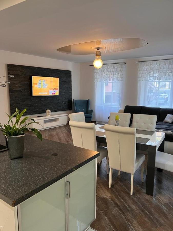 Apartament Przy Twierdzy كوادسكوم المظهر الخارجي الصورة