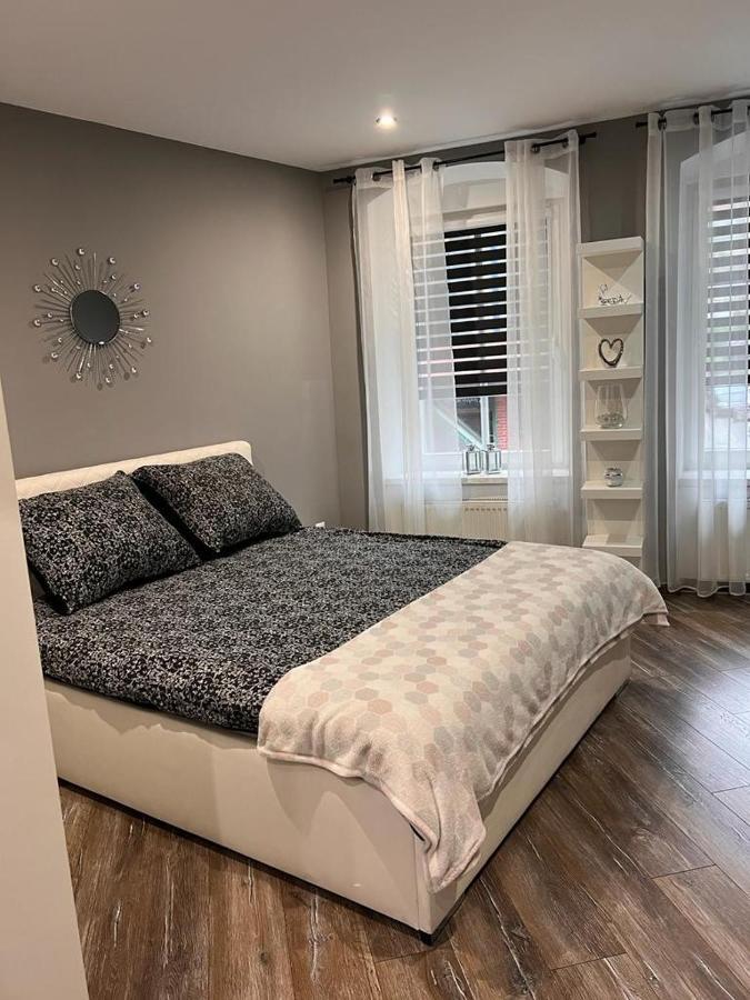 Apartament Przy Twierdzy كوادسكوم المظهر الخارجي الصورة