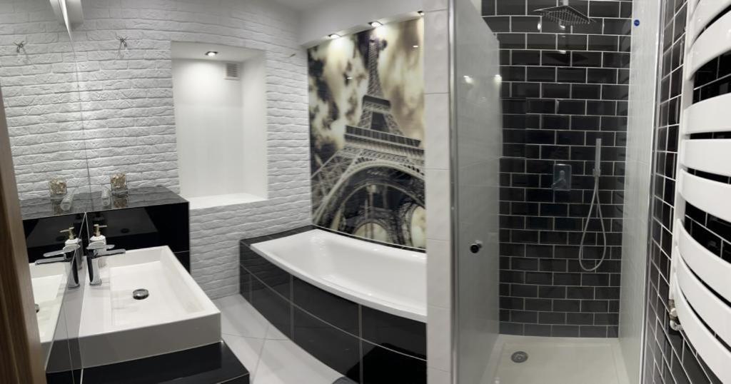 Apartament Przy Twierdzy كوادسكوم المظهر الخارجي الصورة
