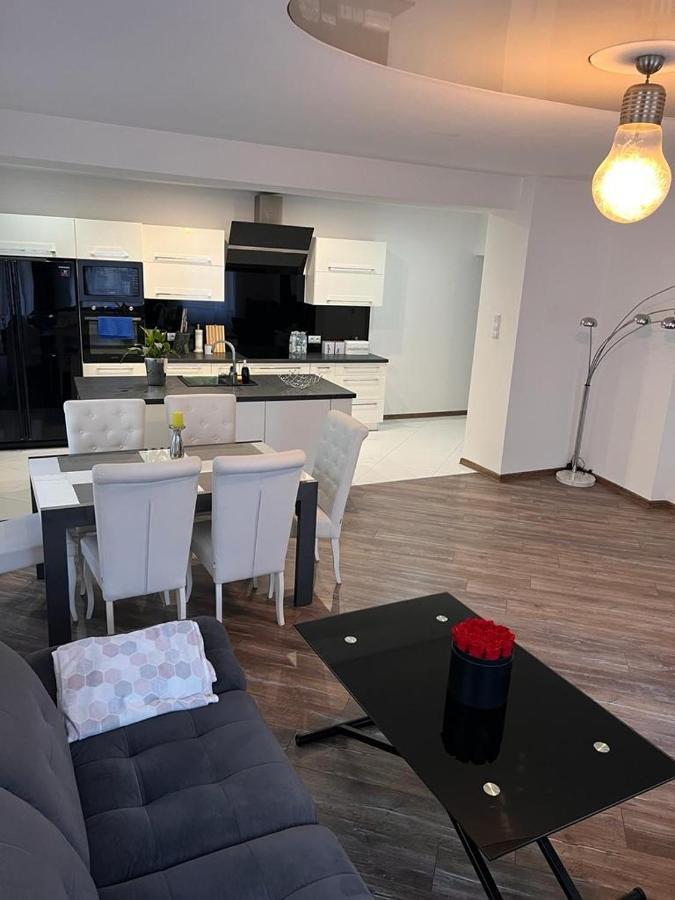 Apartament Przy Twierdzy كوادسكوم المظهر الخارجي الصورة